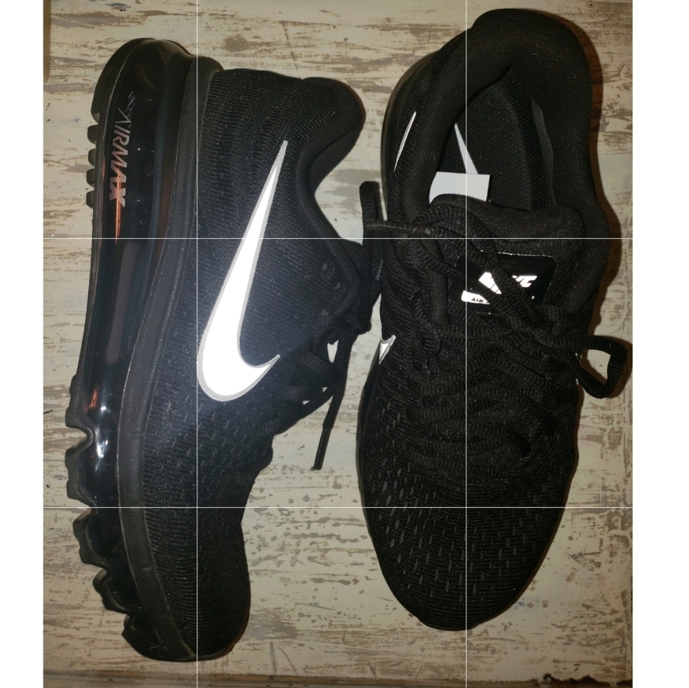 Nike Air Max 2017 size 7